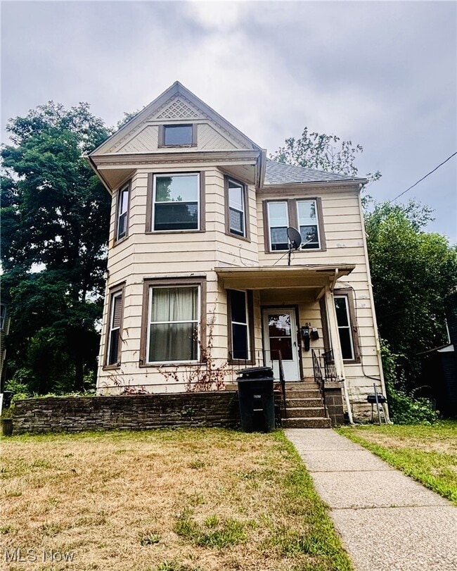 Building Photo - 51 Oakdale Ave Unit 3