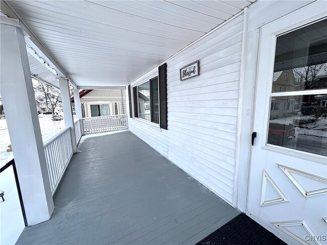 Photo - 124 Curtis Pl