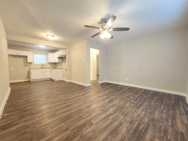 Photo - 1106 2nd Ave N