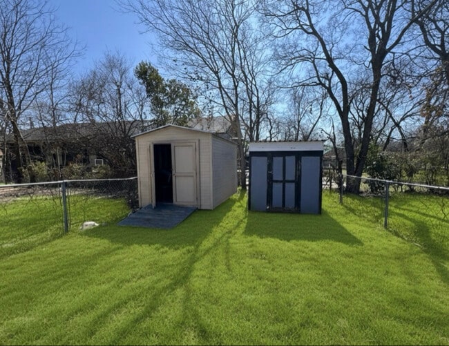 Photo - 204 NW 13th St