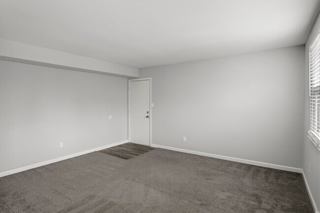 Photo - 4411 Falls Bridge Dr