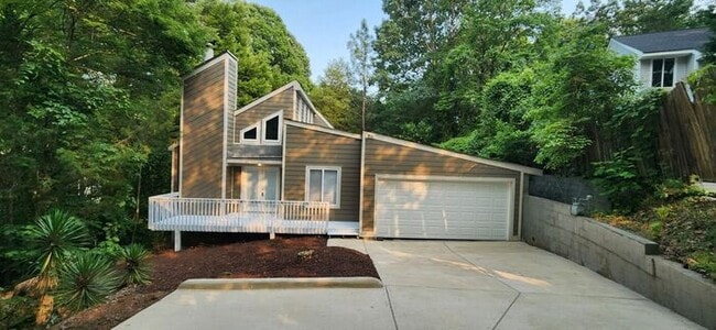 Building Photo - Modern Open Floor Plan with Expansive Great Room!