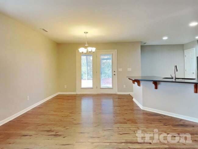 Photo - 42 Yadkin St