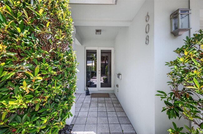 Photo - 608 SW 15th St