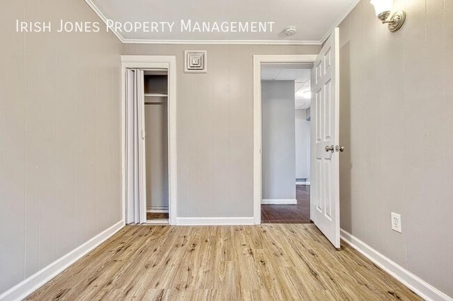 Photo - 19 Hinman Ave Unit Apt. 2