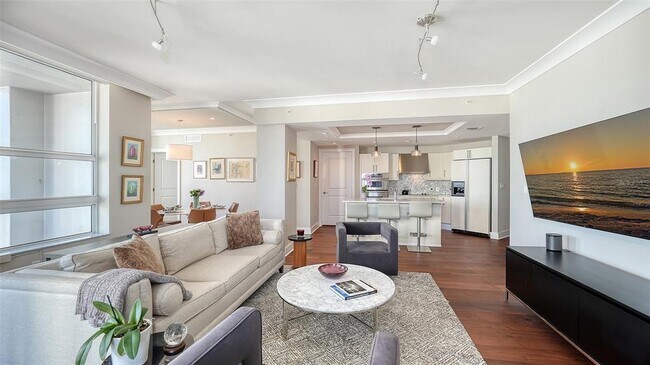 Photo - 1350 Main St Unit 1206