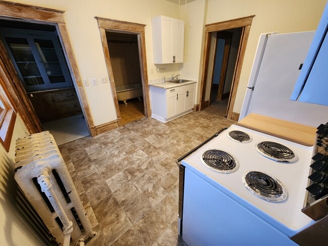 Photo - 2217 John Ave Unit 2