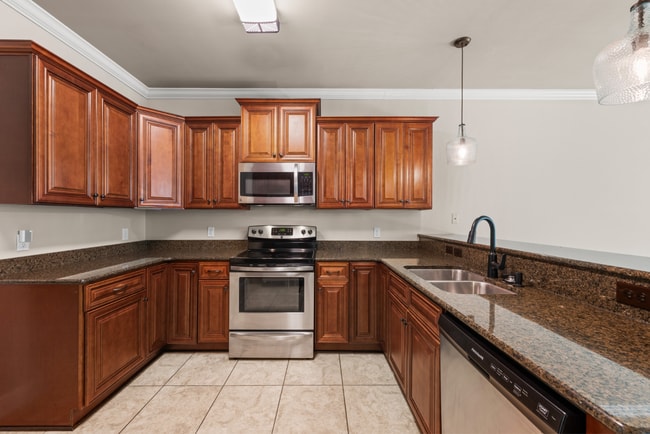 Photo - 4 Bed Navarre Townhome in Pool Community