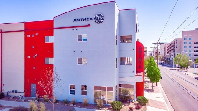 Photo - 950 4th St SW Unidad 303