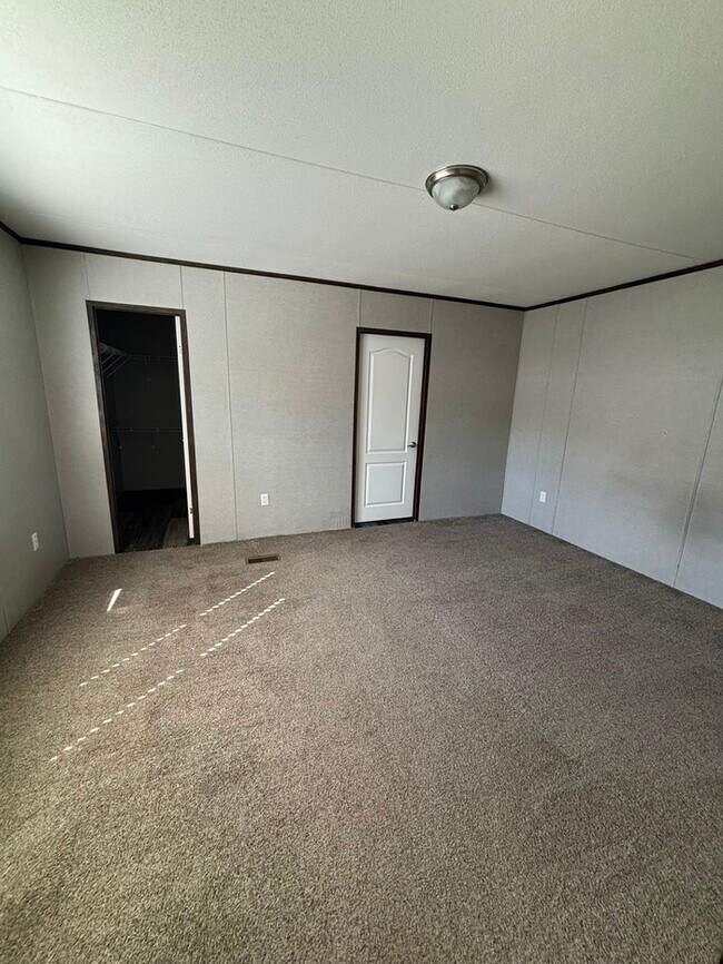 Photo - Triangle Mobile Home Park