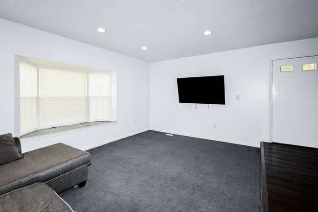 Photo - 9204 Lancelot Rd