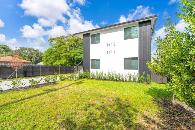 Photo - 1411 NW 40th St Unit B