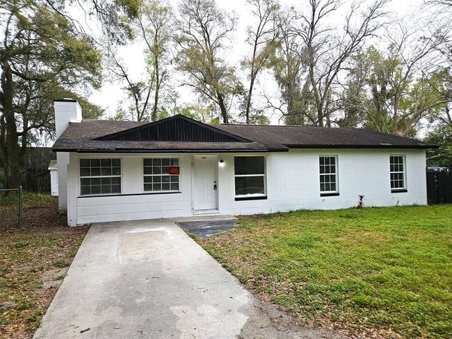 Building Photo - 4051 NW 19th Ave