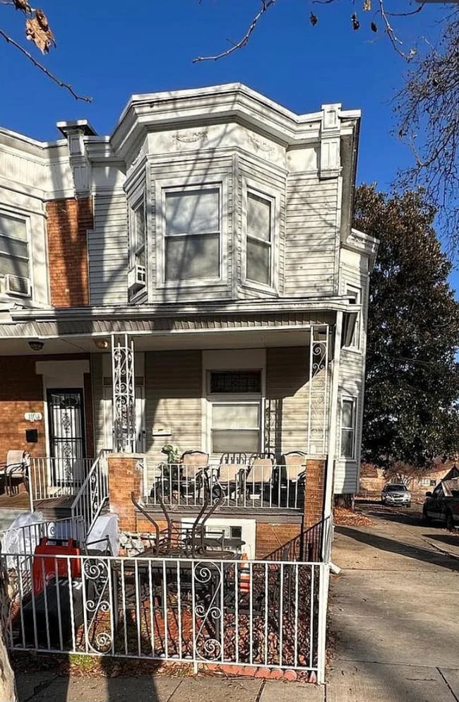 Building Photo - Comfortable 3BR Home Near Transportation – Available Now