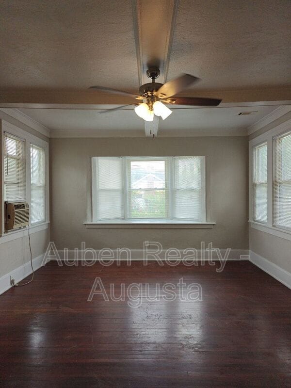 Photo - 1712 Central Ave