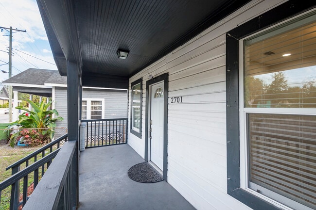 Photo - 2701 E Columbus Dr