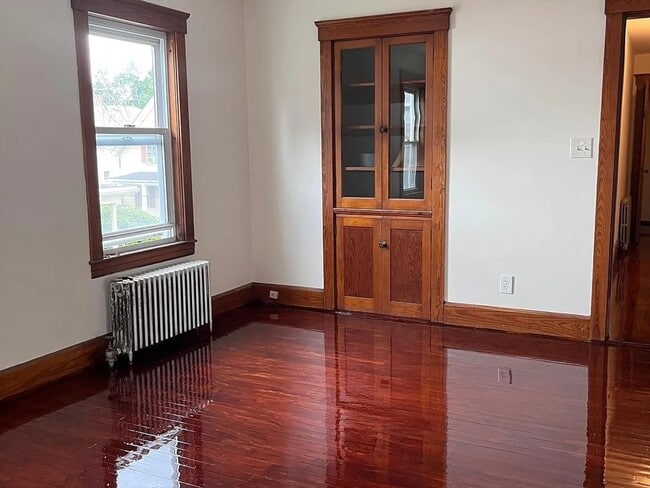 Building Photo - 17 Washington St Unit 1 Rental