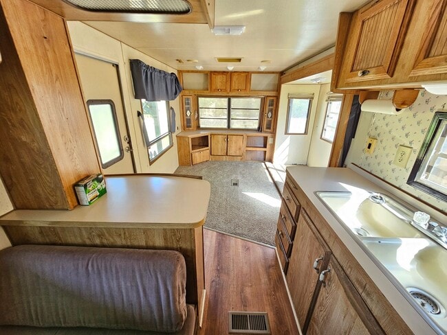 Building Photo - Malech Ranch Unit 9613