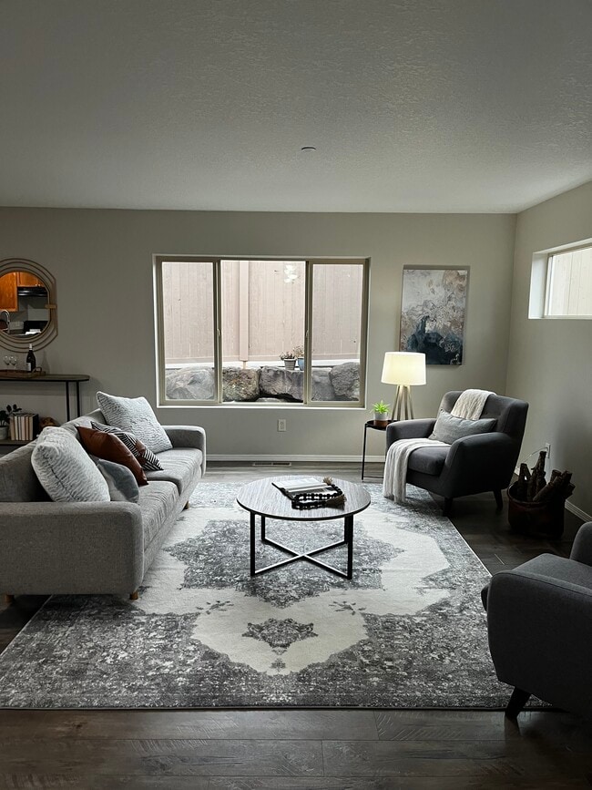 Photo - 3301 NW 47th Dr