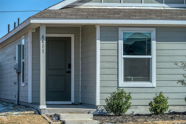 Photo - 6611 Coulter Dr