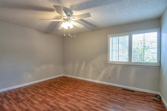 Photo - 1108 Topaz Ave