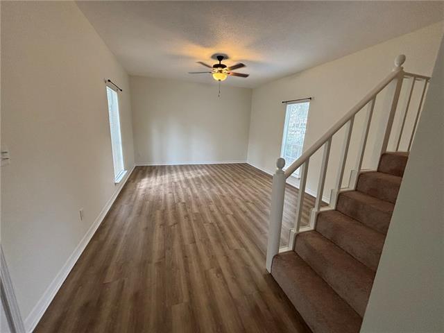 Photo - 103 W St Mary Dr