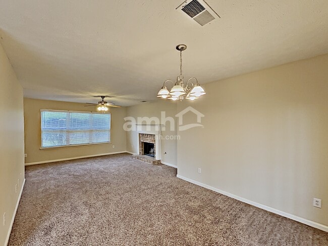 Photo - 3052 Lake Park Trail