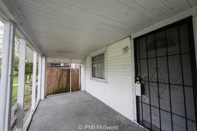 Photo - 1331 W 34th St