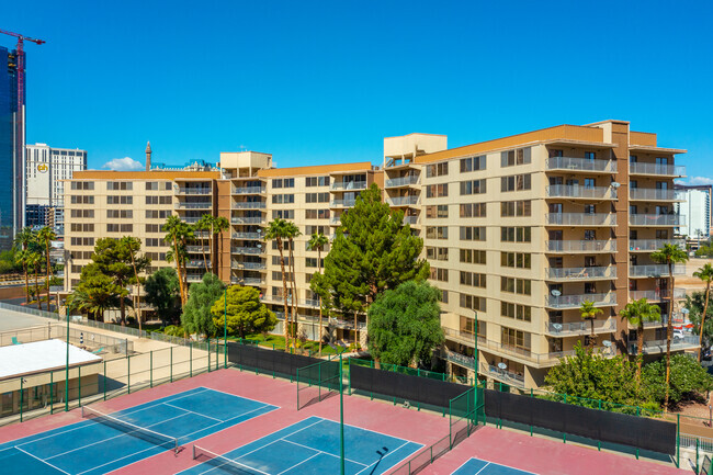 Photo - Marie Antoinette Condominiums