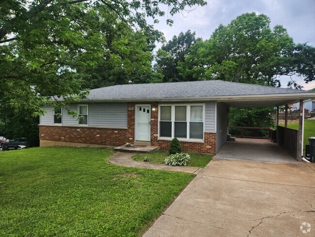 Building Photo - 1827 Glatt Dr Rental