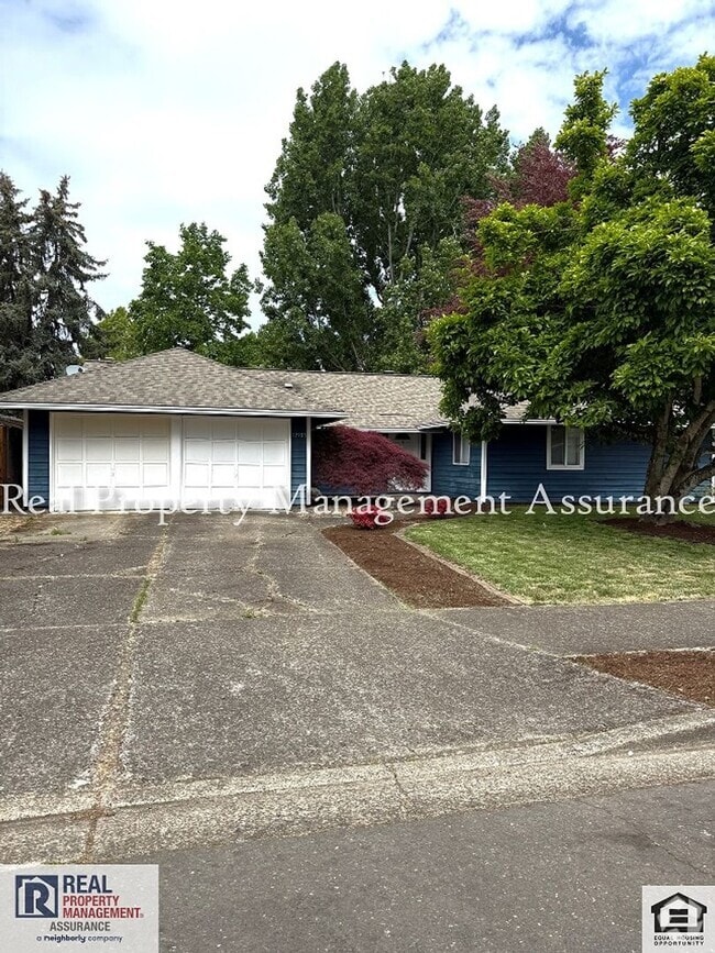 Building Photo - 19985 SW Imperial St Rental
