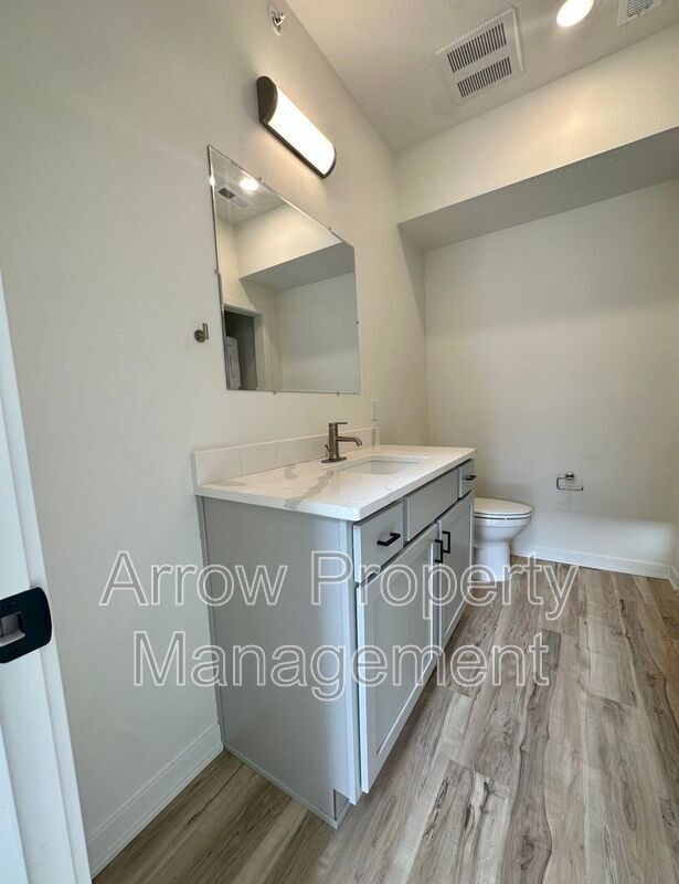 Photo - 2230 R St Unit 12