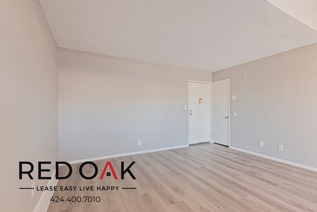 Photo - ~$50 OFF Each Month~ Incredible Jr. One Be... Unidad 218