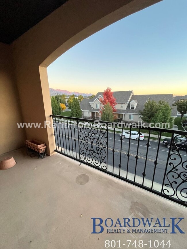 Photo - Spectacular 3 bed 2.5 bath in Highland