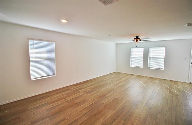 Photo - 1013 Lady Bird St