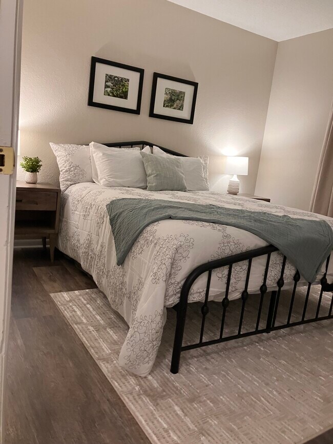 Photo - 3123 Beech St