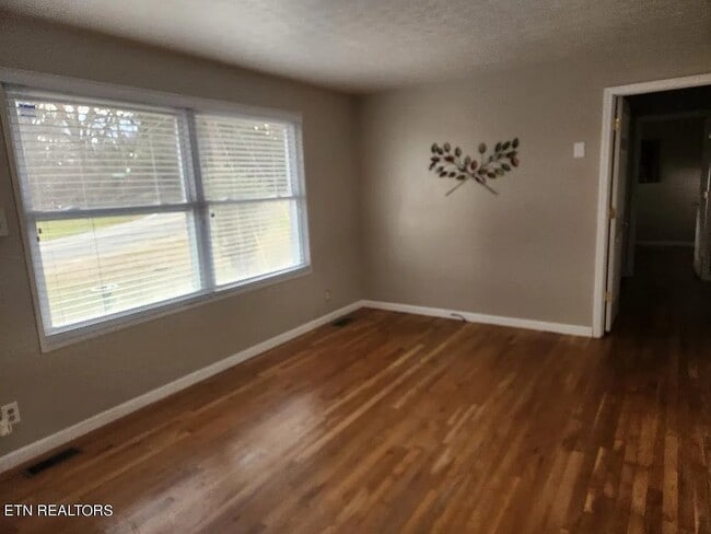 Photo - 507 Tipton Ave