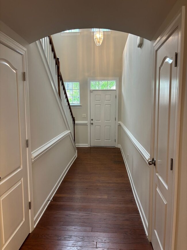 Photo - South Charlotte End-Unit Townhome with Main-Level Primary Suite & Bonus Room