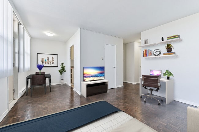 Davisville Tower