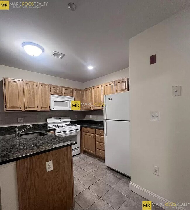 Photo - 43 Westland Ave Unit 90-204