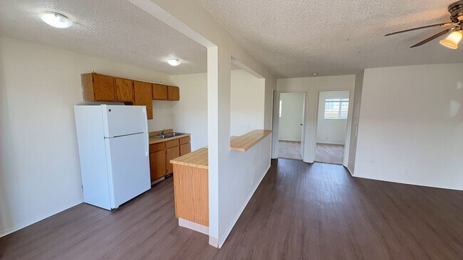 Photo - Gazebo Apartments