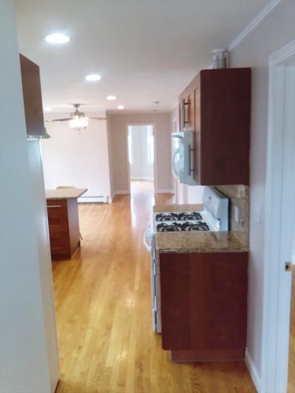 Photo - 11 Montfern Ave Unit 3