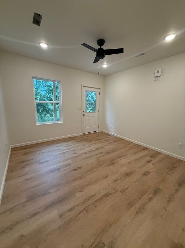 Photo - 4624 MO-72 Unit 4624 Apt 8