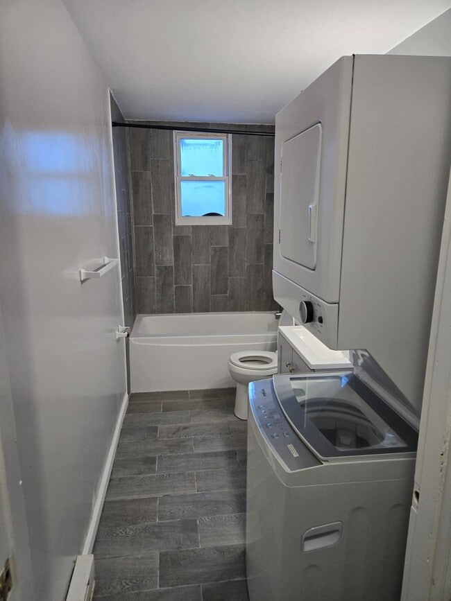 Photo - 1219 Ruddell Rd