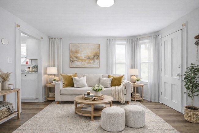 Building Photo - 66 Endicott Ave Unit 2