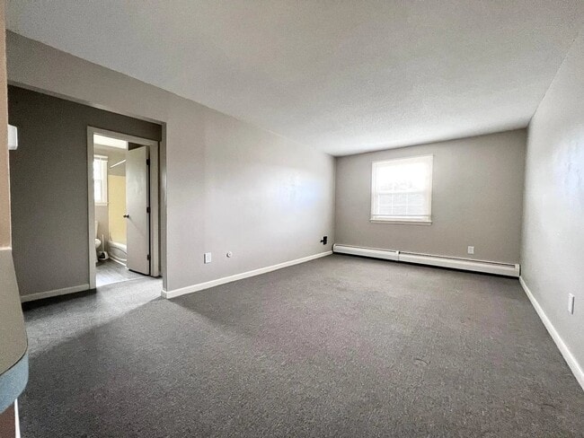 Photo - 19 Bradford Dr Unit B15C