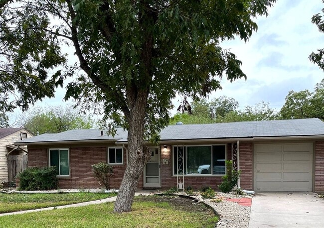 Photo - 110 McNeel Rd Casa