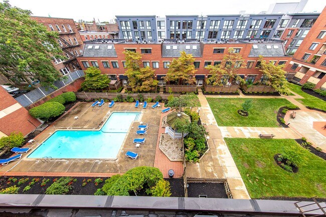 Photo - Modern, Spacious Allston Apt w/ Washer & Dryer in Unit, Right on the Green Line