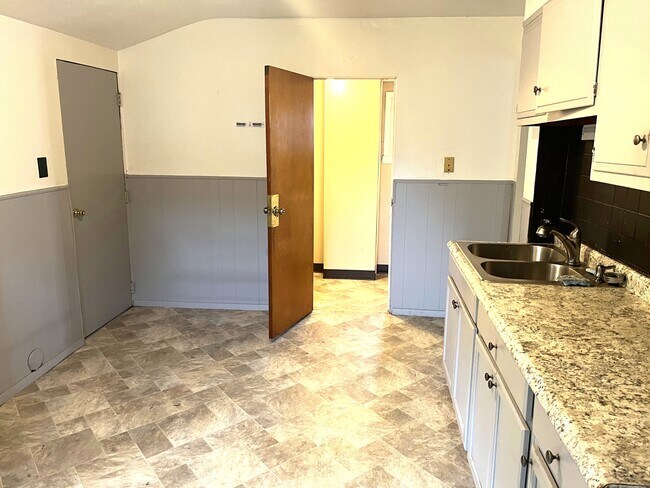 Photo - 409 Ross St Unidad 1