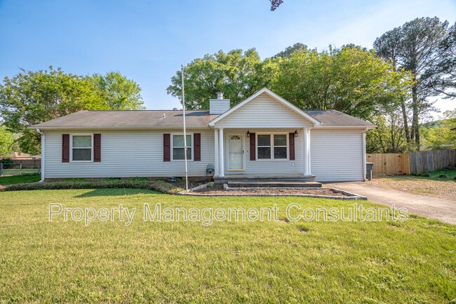 Building Photo - 912 Mountain Gap Rd SE